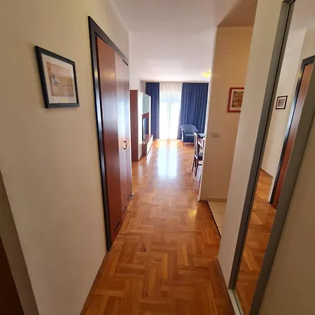 Sfinga Verudela - M Pula