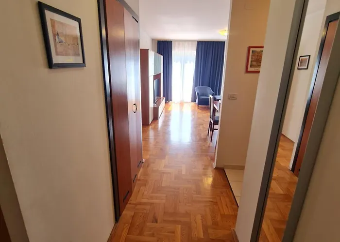 Sfinga Verudela - M פולה